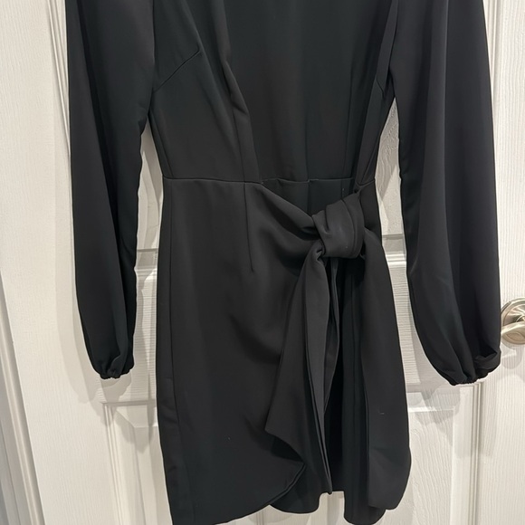 NWT - VICI- Do + Be — Dress - Size Small - Picture 4 of 10
